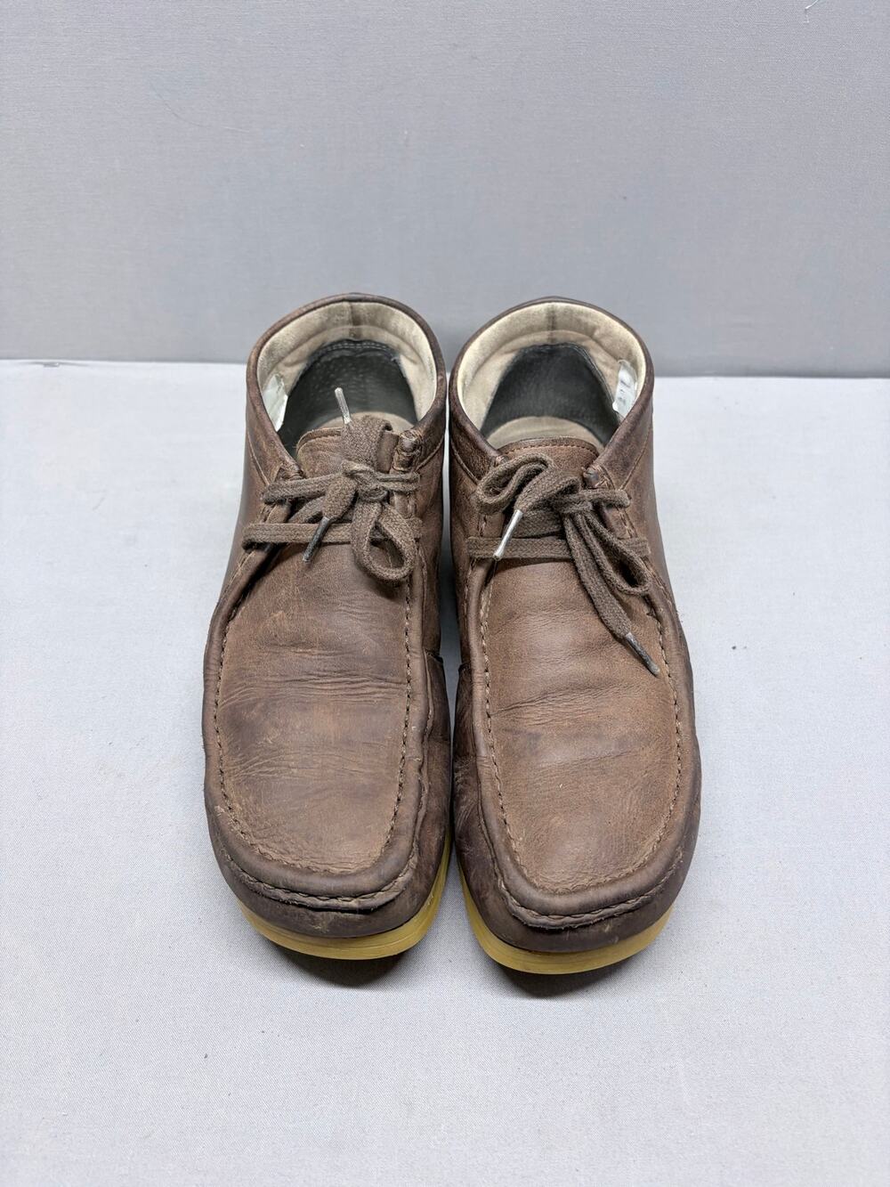 Clarks Stinson Hi Brown Oily Gras Marron Leather Moc Toe Boots Men's Size 10.5 M